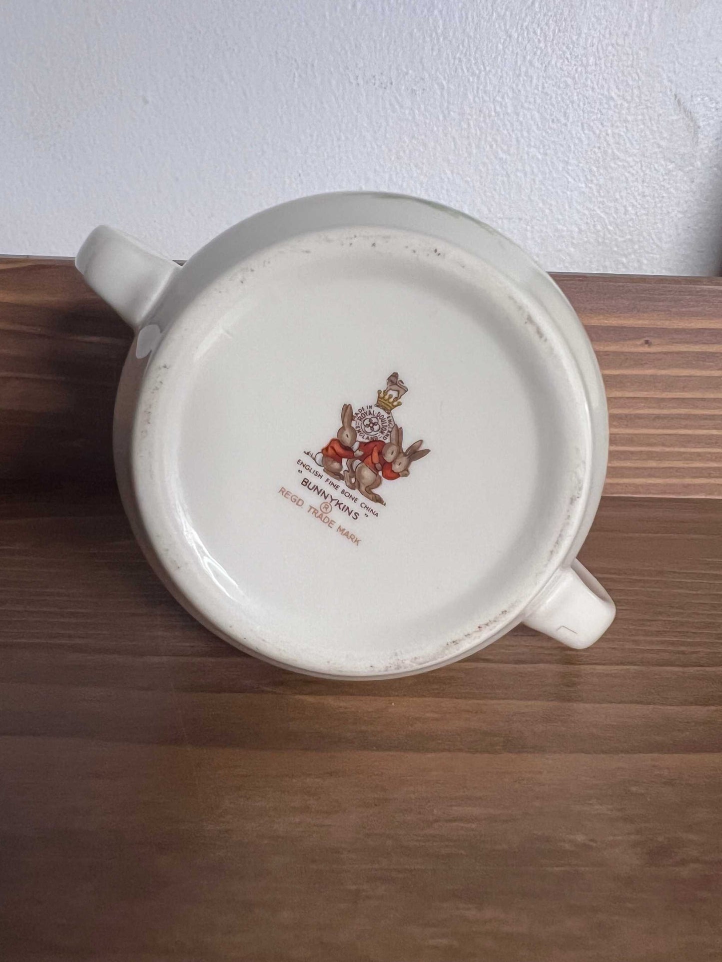 Royal Doulton Bunnykins mug, Vintage Bunnykins Hug a Mug, Bunnykins Twin Handled Cup. Made In England. Excellent vintage condition