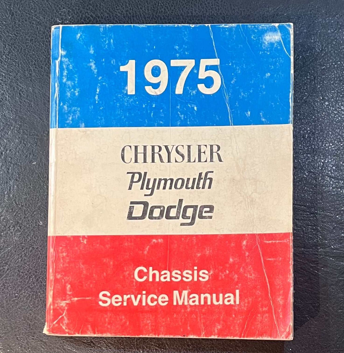 Chrysler Plymouth Dodge 1975 Vintage Chassis Service Manual N.O.S. Relic has been stored away safely for decades and ton of information for various models