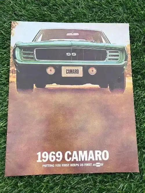 1969 CAMARO SS ORIGINAL BROCHURE CHEVROLET MINT VINTAGE N.O.S. Item. 13 COLORFUL DETAILED PAGES ON THE 1969 CAMARO SS. ORIGINAL SALES BROCHURE, VINTAGE NEW OLD STOCK