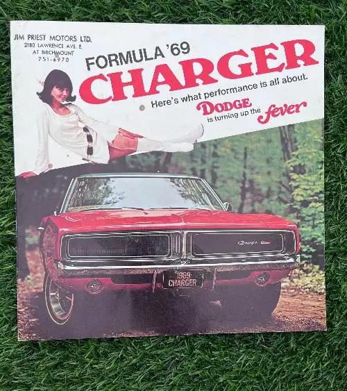 FORMULA 1969 CHARGER BROCHURE ORIGINAL DODGE FEVER NOS VINTAGE ORIGINAL FORMULA '69 CHARGER HERE'S WHAT PERFORMANCE IS ALL ABOUT. DODGE IS TURNING UP THE FEVER COLLECT
