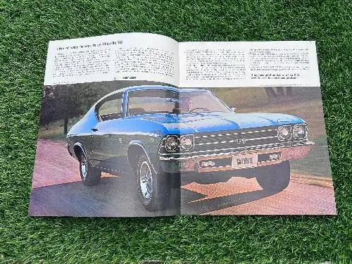 1969 CHEVELLE CHEVROLET BROCHURE ORIGINAL VINTAGE NOS SS 396