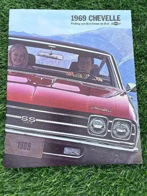 1969 CHEVELLE CHEVROLET BROCHURE ORIGINAL VINTAGE NOS SS 396