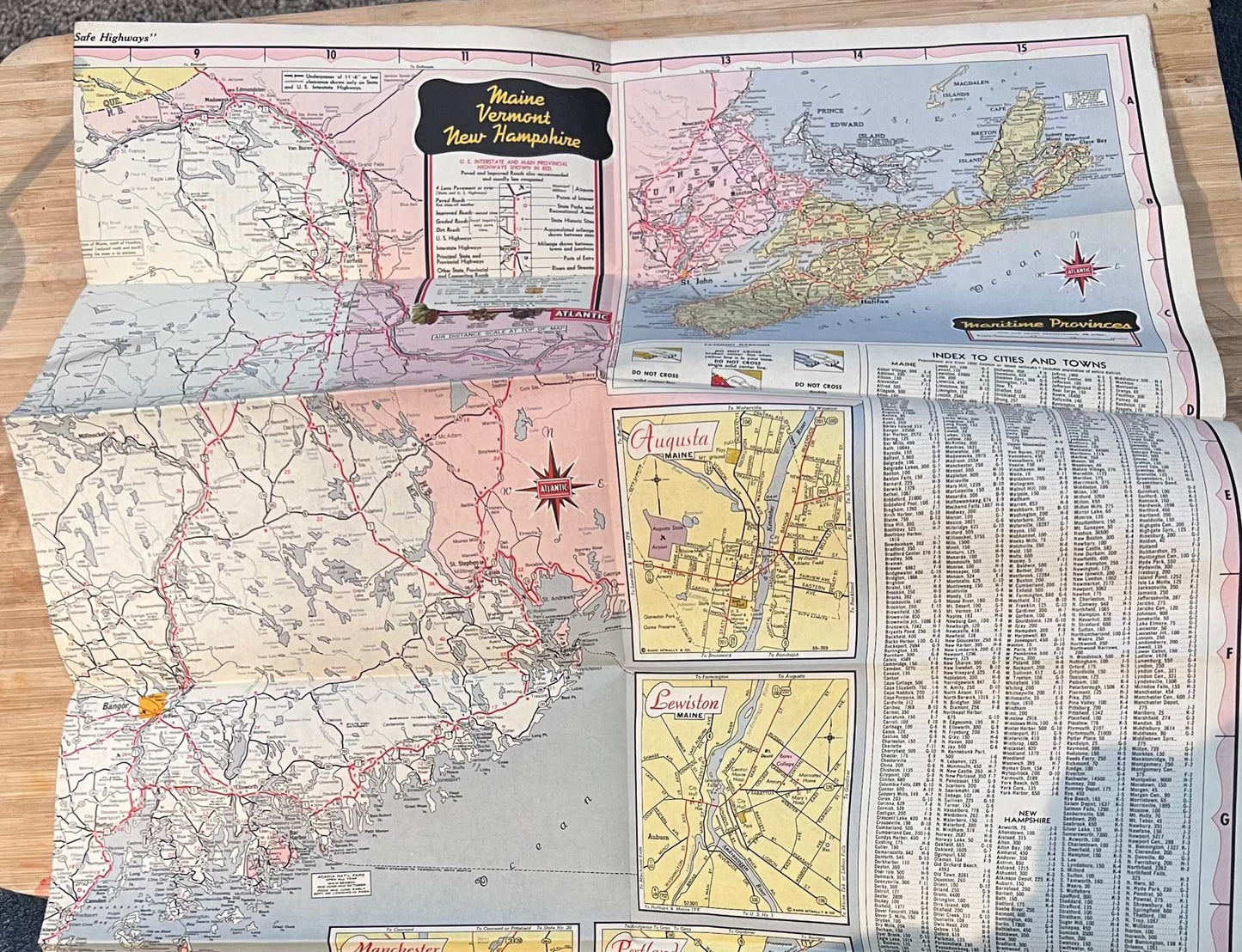 Atlantic Refining Company Imperial 1958 Vintage Auto Map Used Memorabilia Maine Vermont New Hampshire Relic has been store safely away for decades and very unique