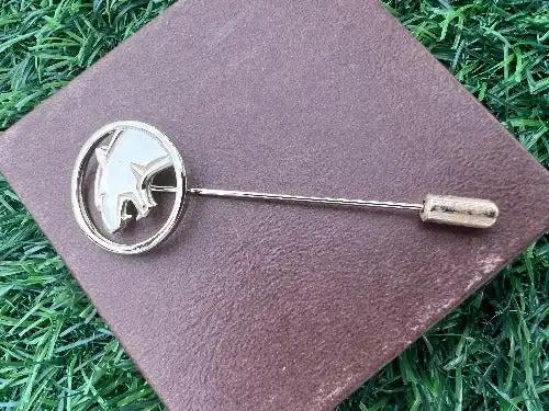 MERCURY COUGAR TIE PIN VINTAGE MINT ACCESSORIES GOLD PLATED LAPEL LOOK. BOXED New Old Stock VINTAGE Item in NEW CONDITION. Great Gift for your old school Mercury