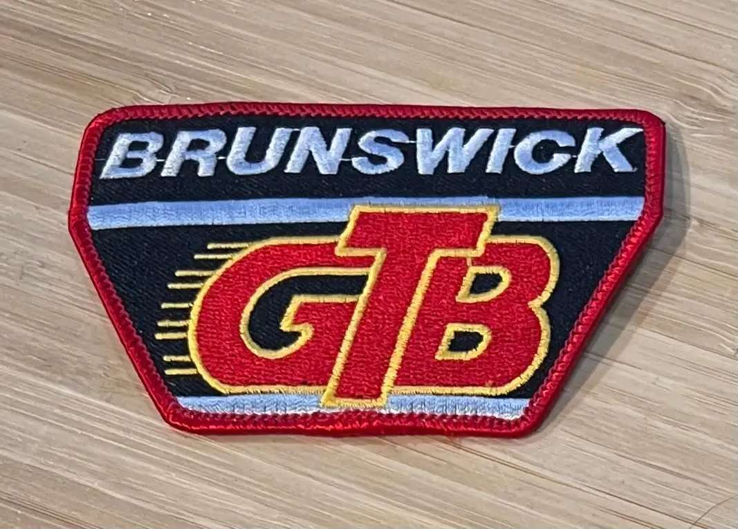 BRUNSWICK GTB Red Border Bowling Ball Patch Sport NOS Teams League Relic has been safely stored away safely for decades and measures approximately a 2.5 inches x 4 in