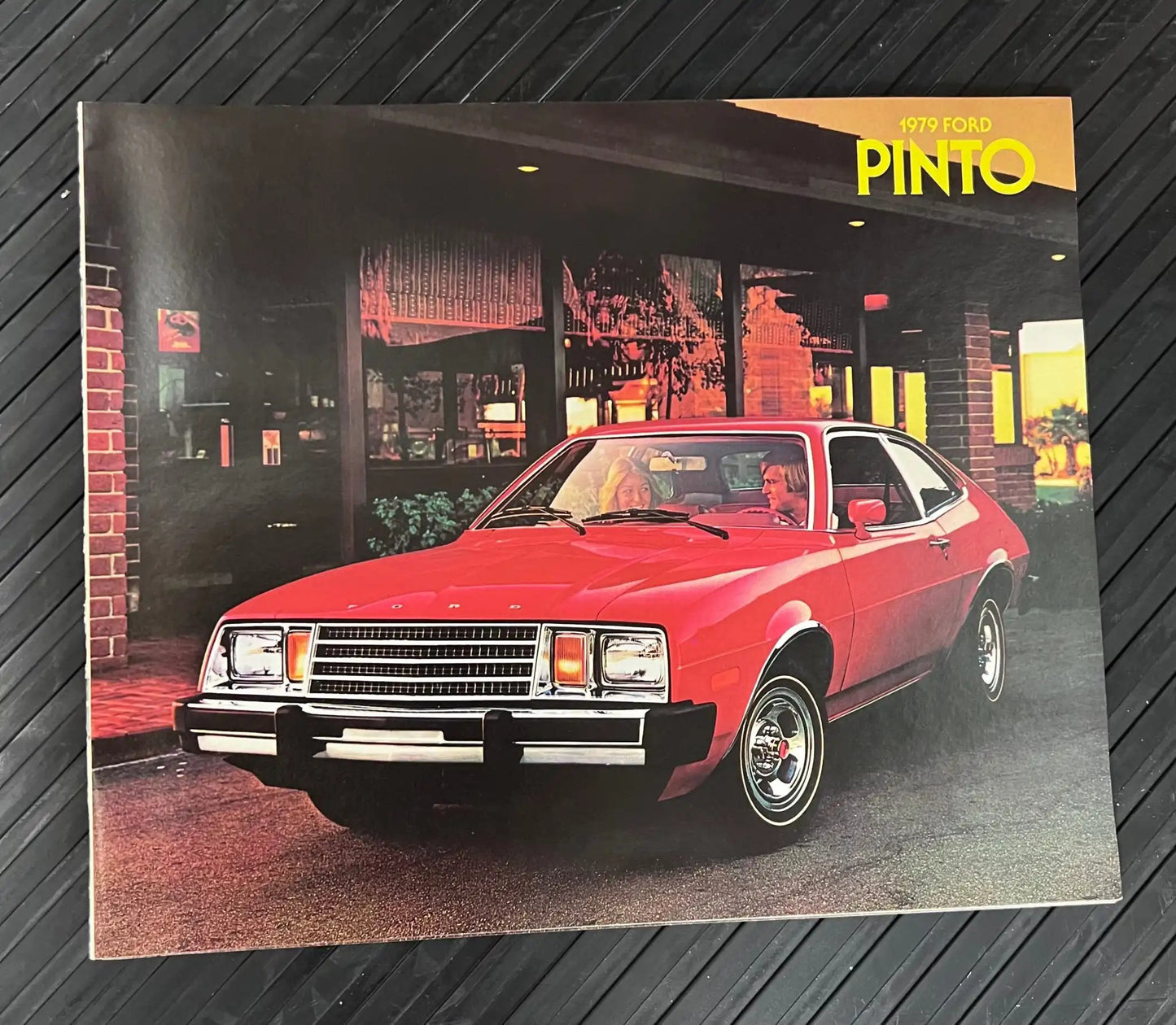 1979 FORD PINTO Sales Brochure 16-page Original Car Dealer Catalog MINT