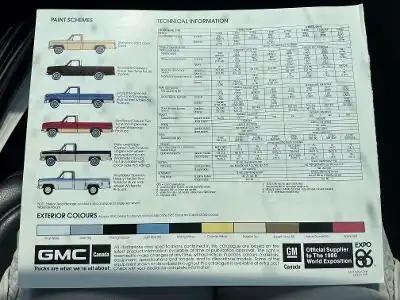 1985 GMC PICKUP BROCHURE MINT NOS GM COLLECTIBLE, large colorful pages with specs listed throughout. 12 pages! Stored away with care for many years. 1985 GMC PICKUP