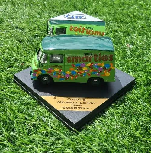 Nestle SMARTIES VAN CV016 MORRIS LD150 1959 "Smarties" SMA 016 Plate Collectible MINT Accessories