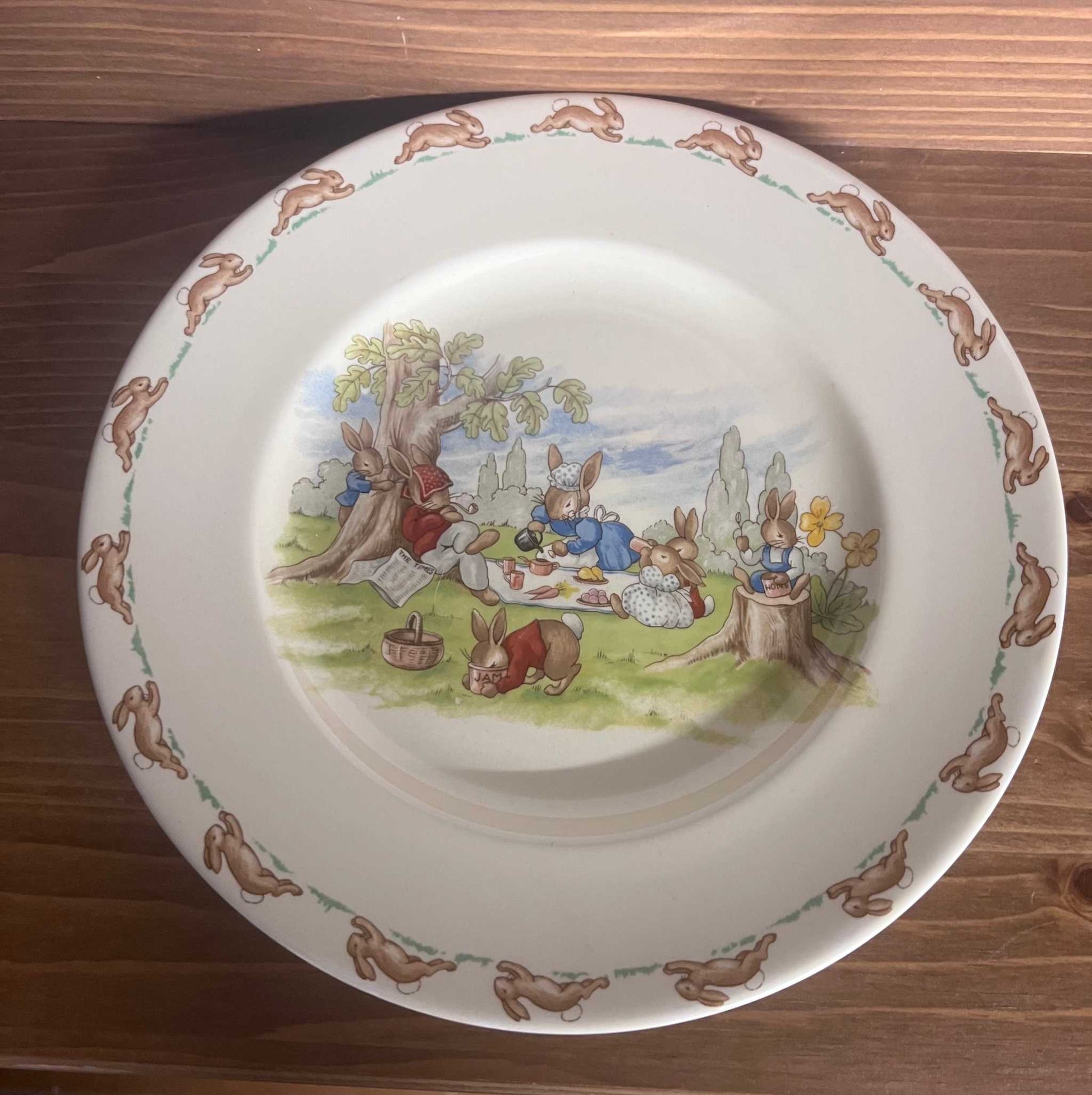 Royal Doulton Bunnykins Plate Great addition to your Bunnykins collection. Excellent condition, vintage and adorable playful scene