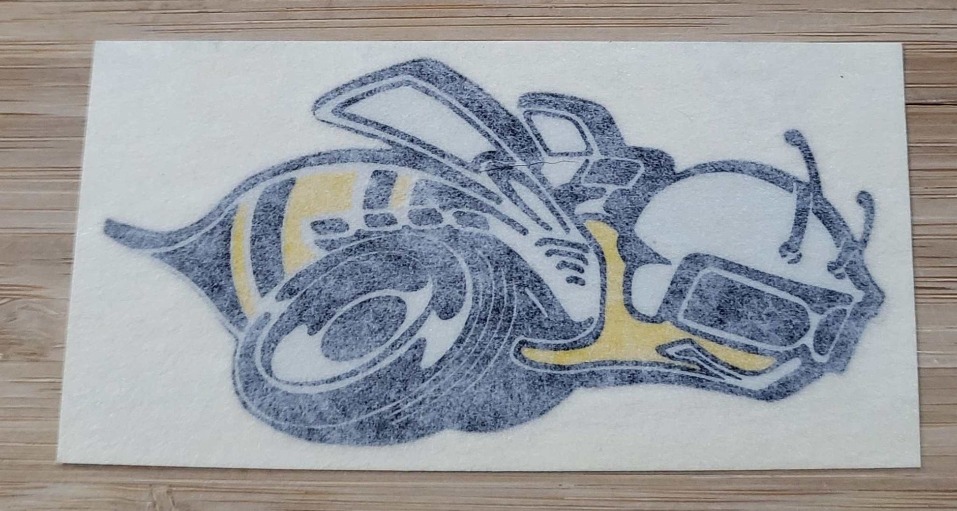 Dodge 1971 Super Bee Black RH Quarter Panel Decal NOS Restoration EXC Condition Relic has been safely stored away with care for decades measures approximately 2 in