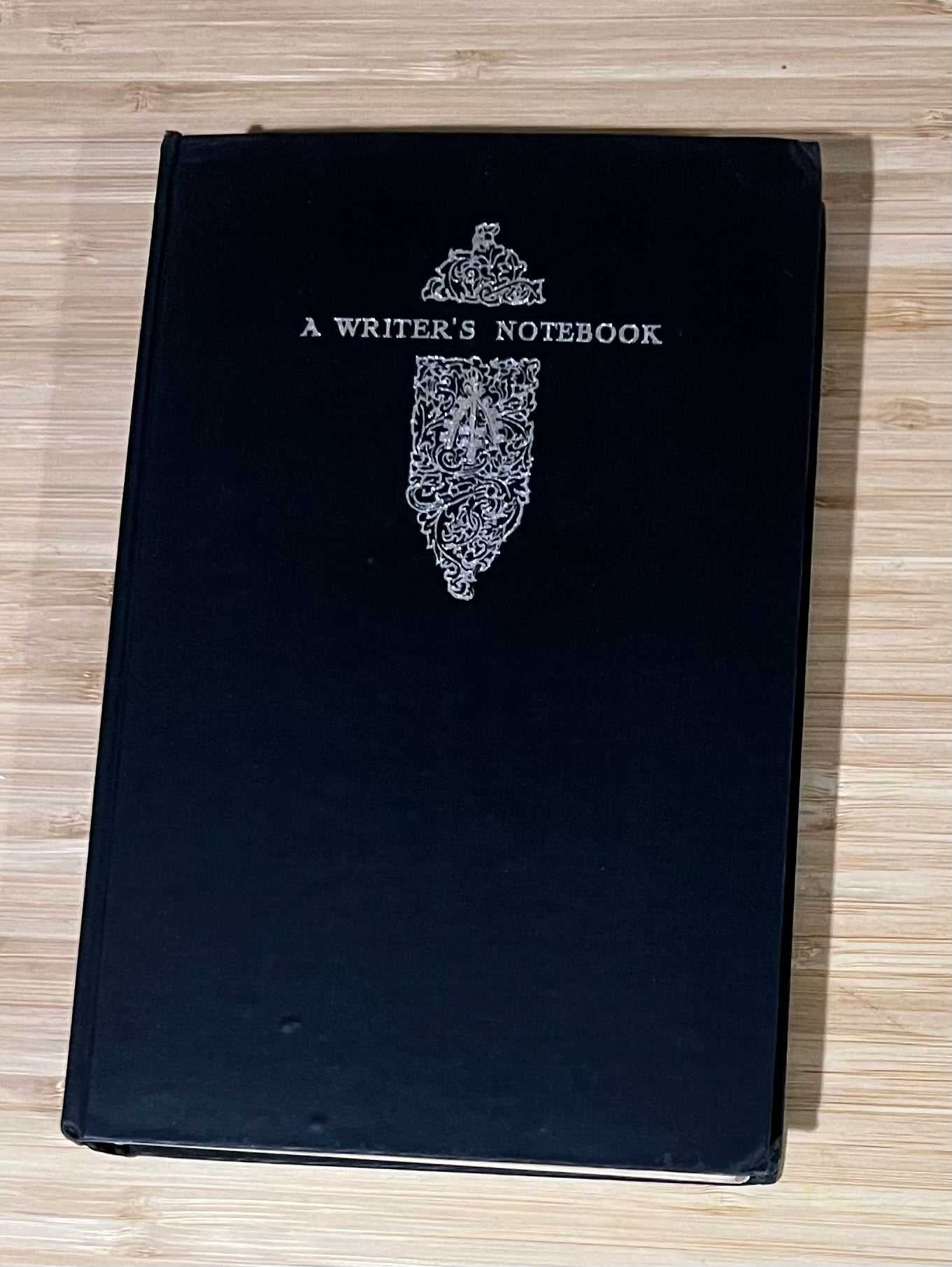 A Writers Notebook W Somerset Maugham Hard Cover Book Eclectic NOS Relic has been stored away safely for decades with 349 pages of information and his dairy