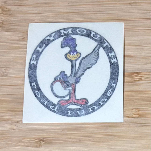 Plymouth 1971-72 Road Runner Deck Lid Bird Decal NOS Restoration EXC relic has been stored away safely for decades and approximately measures 3 inch circle