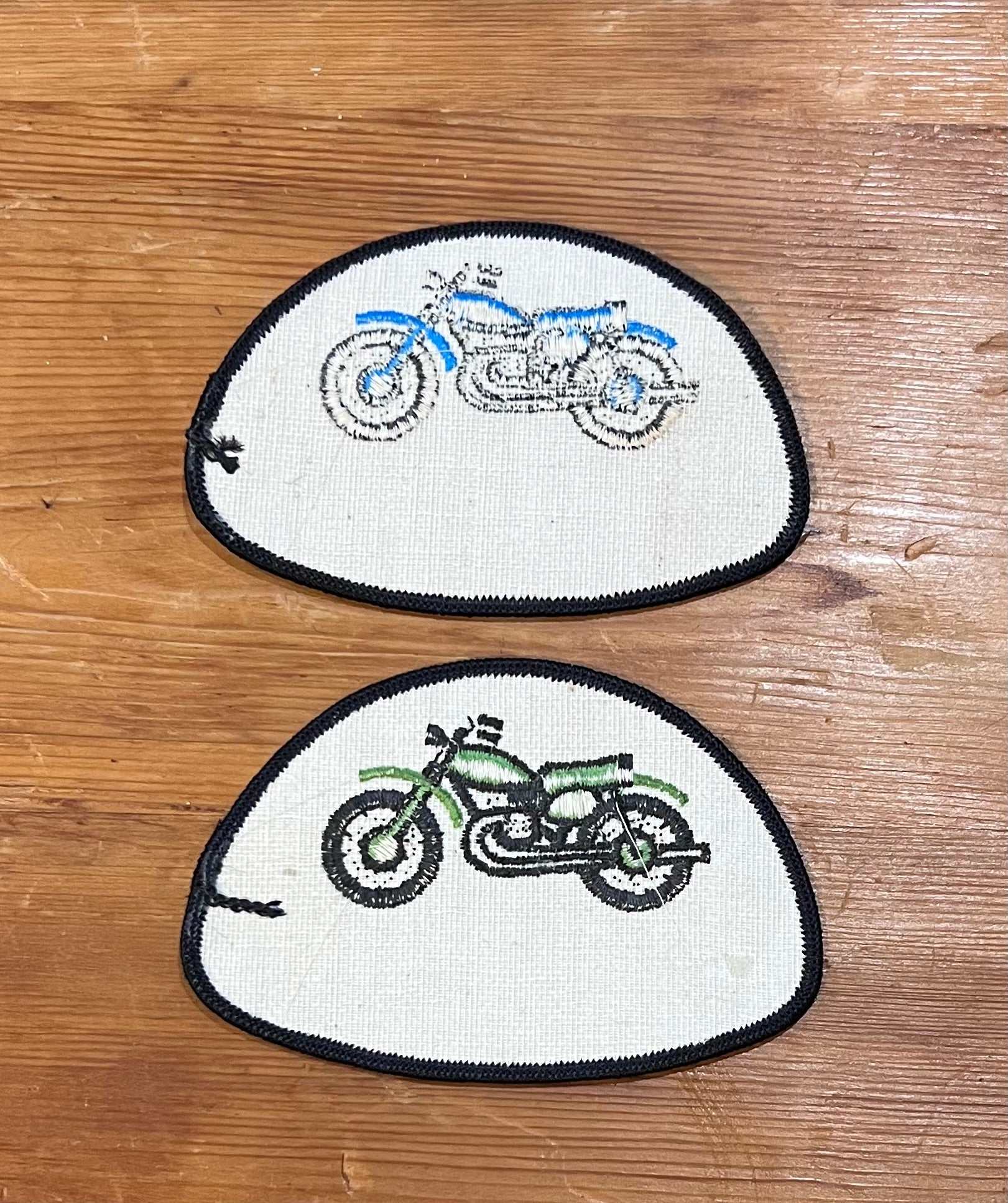 Motorcycle Pair of Vintage Patches 2 New Old Stock Excellent Condition Item Relic has been safely stored away for decades and OVAL measures approximately 3 x 3.5 in