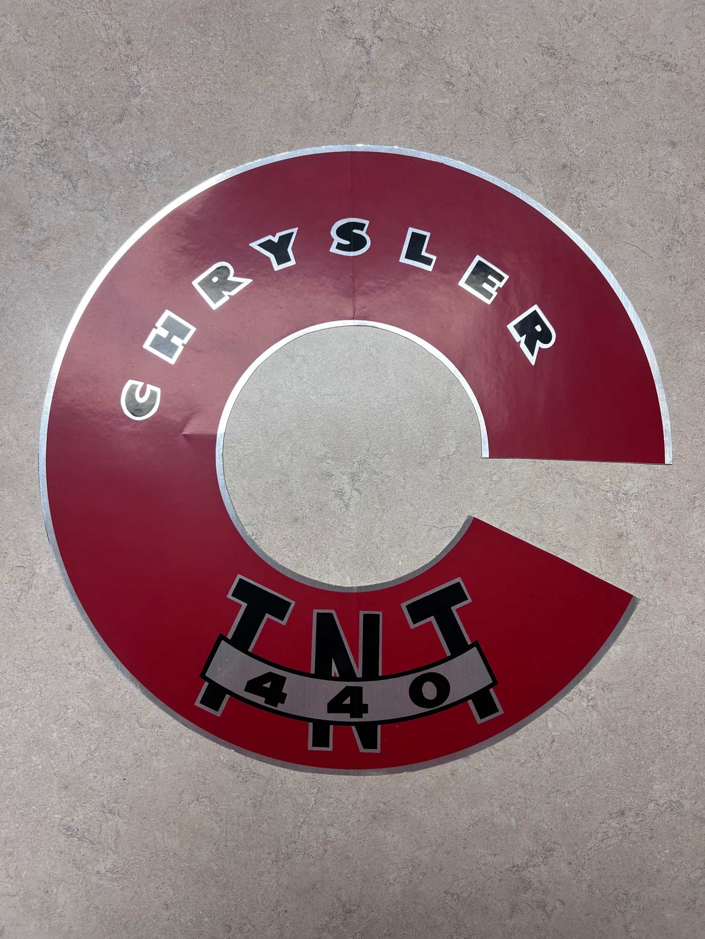 1966-68 Chrysler TNT 440 Red Silver Air Cleaner Decal NOS Condition EXC Relic has been safely stored away for decades and measures approximately 11.5 inch circle