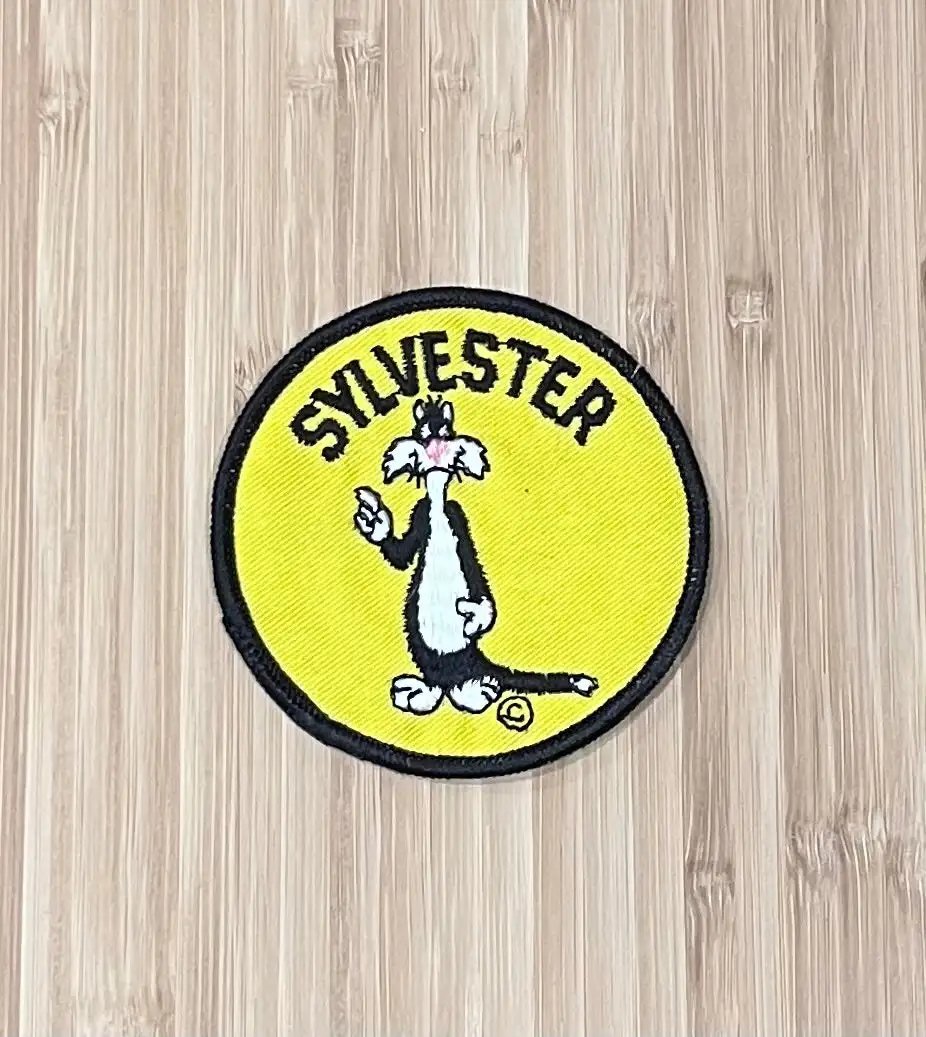 Sylvester The Cat Patch Mint Vintage Looney Tunes Character NOS Mint measures 3 inch circle and is in excellent vintage condition. Stored away safely for decades