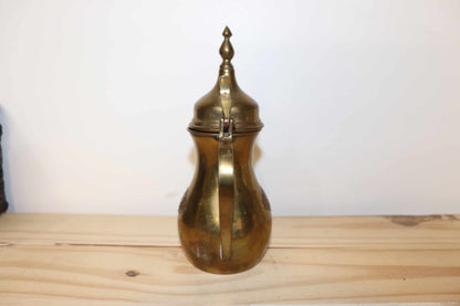DALLAH Brass Coffee Pot, handmade of Arabic Middle Eastern origin, vintage antique item.  This measures approximately 8 inches high by 6 1/2 inches from spout edge